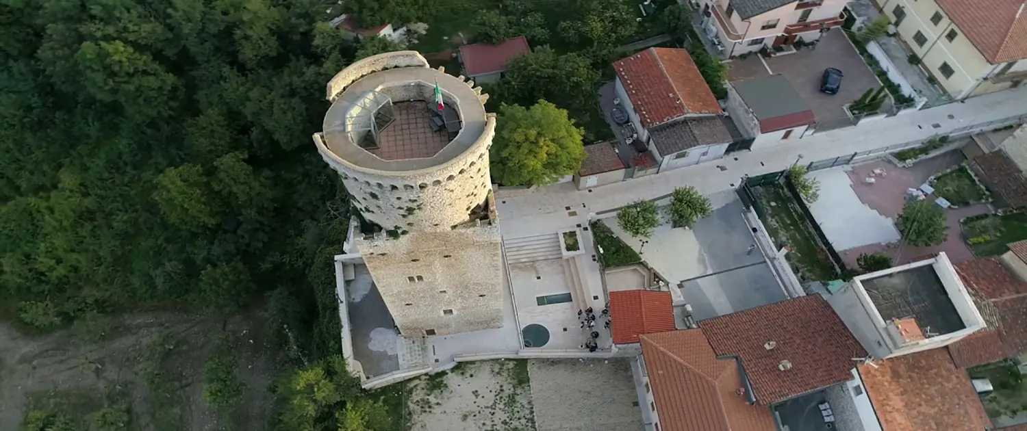 Tres a Pi Bed and Breakfast a Trasacco Torre Febonio